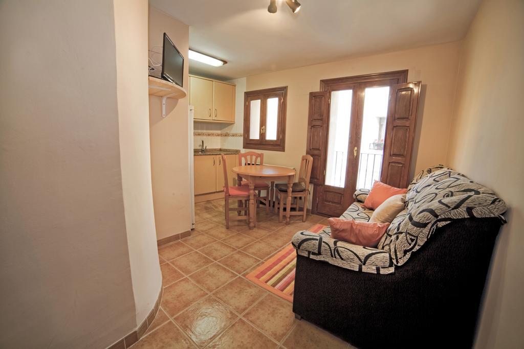 Apartamentos Prades Morella Cameră foto